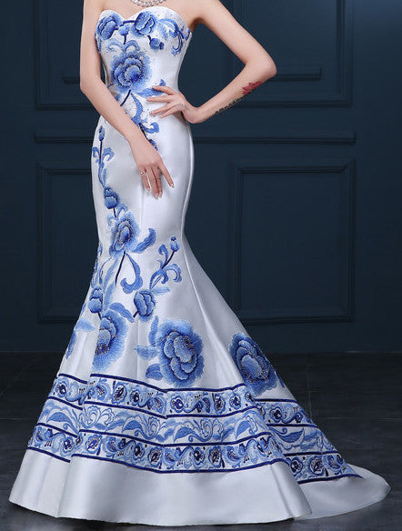 Women's Mermaid Dress. White Floral QiPao .Cheongsam  . ITEM NO:EM10006
