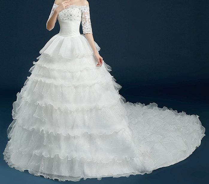 White bridal dress wedding dress long tail marriage  dress white princess dress 