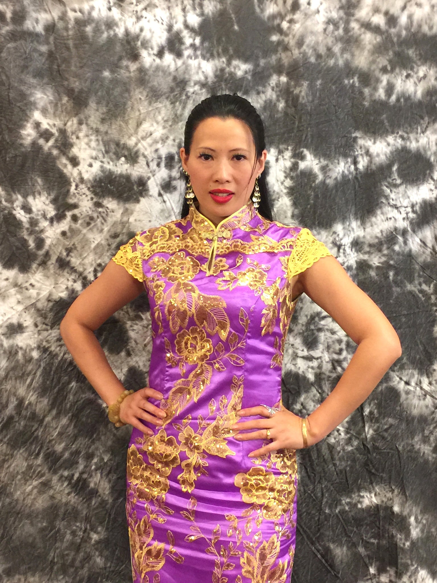 Women's Purple Lace Qipao Dress. Purple Cheongsam .EMQ6